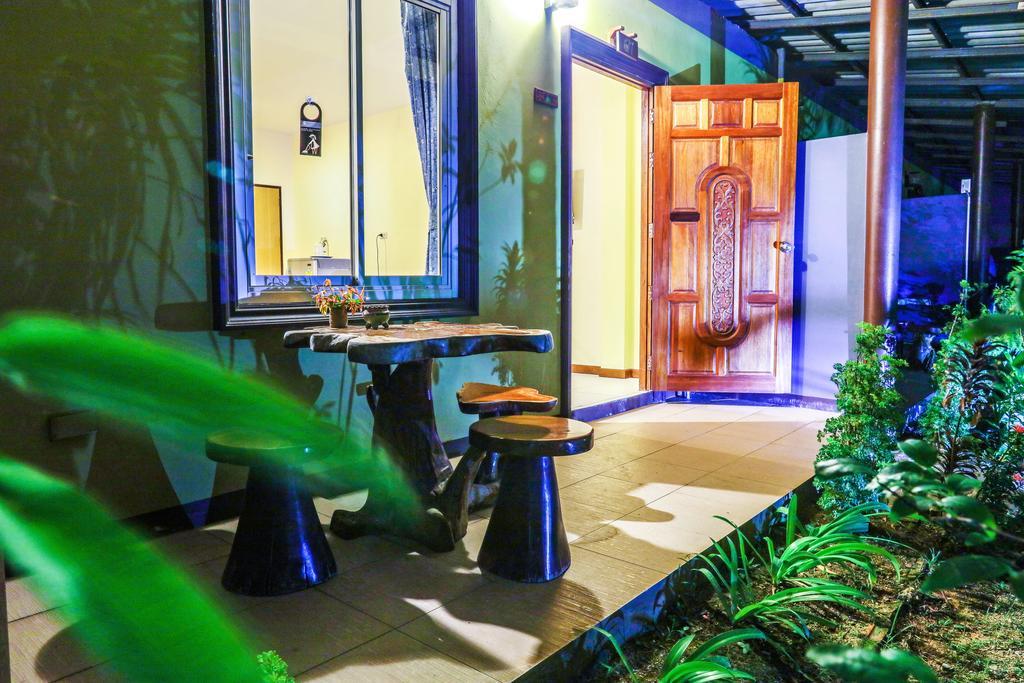 Hotel Baannueng@Kata Exteriér fotografie